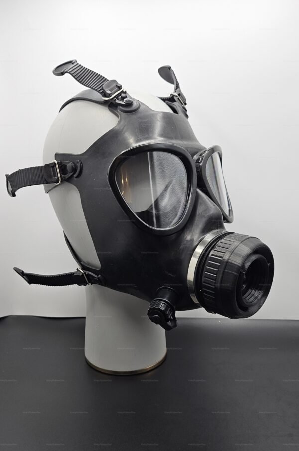 Black rubber gas mask with adjustable straps from the Expert Breathplay Gas Mask Set Complete.